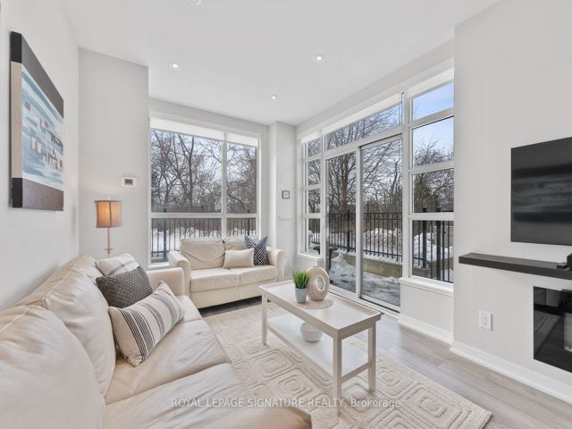 104 - 840 Queens Plate Dr