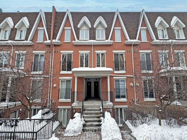 1122 - 20 Laidlaw St