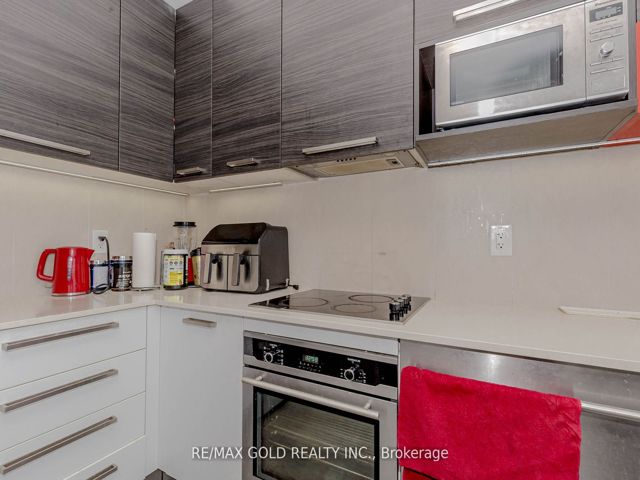 1307 - 36 Park Lawn Rd