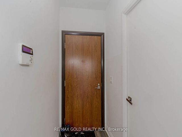 1307 - 36 Park Lawn Rd