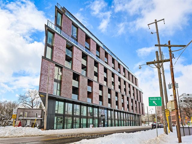 611 - 2625 Dundas St W