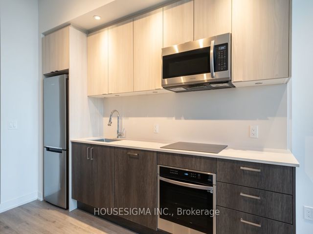 2301 - 1928 Lake Shore Blvd W