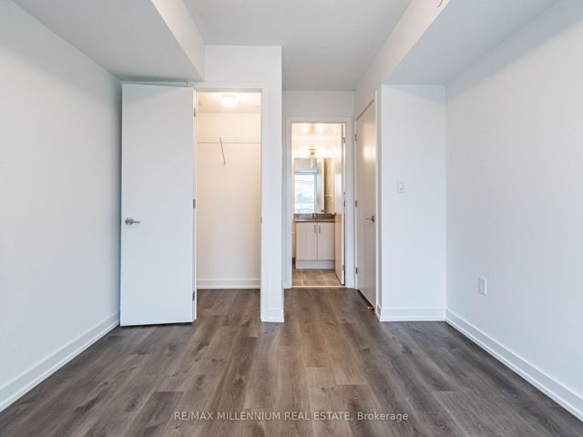 419 - 556 Marlee Ave