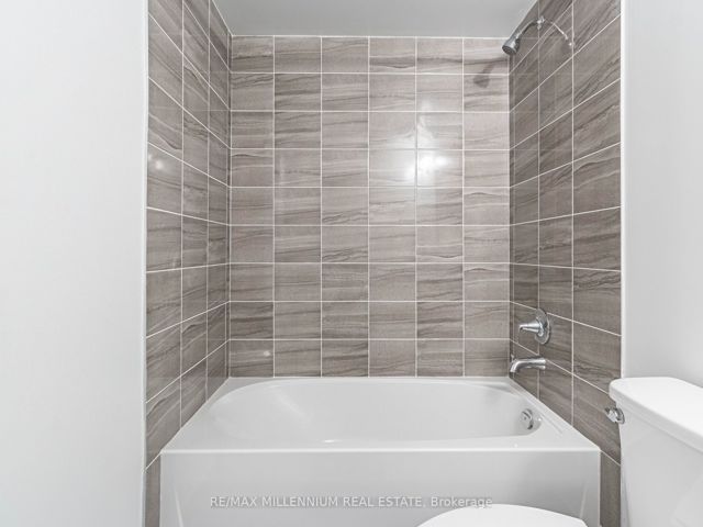 419 - 556 Marlee Ave