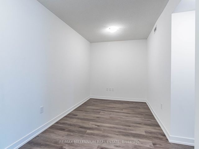 419 - 556 Marlee Ave