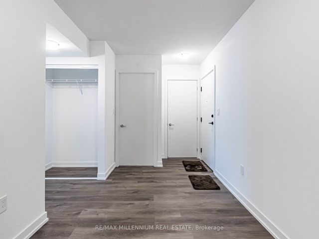 419 - 556 Marlee Ave
