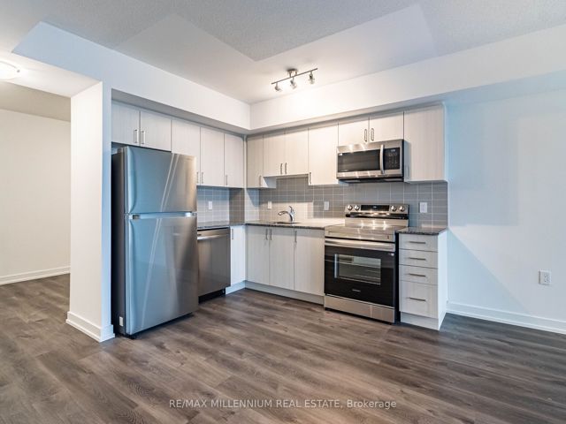 419 - 556 Marlee Ave