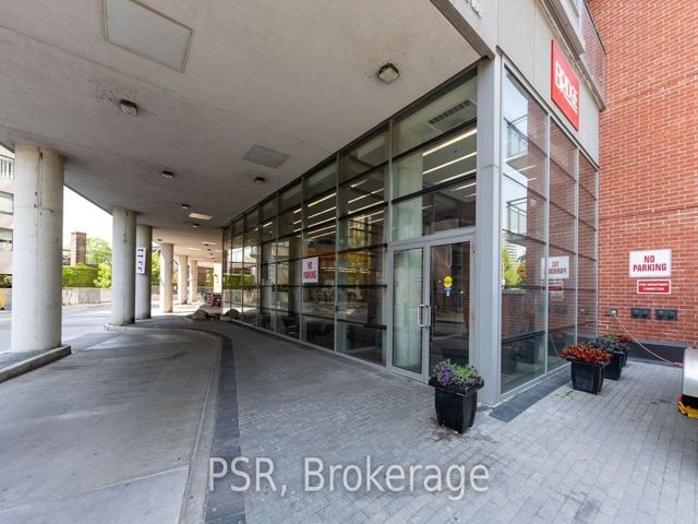 201 - 38 Joe Shuster Way