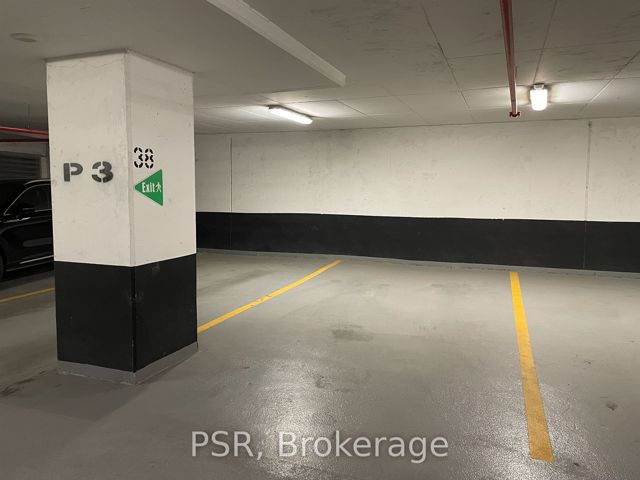201 - 38 Joe Shuster Way