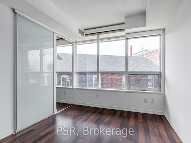 201 - 38 Joe Shuster Way