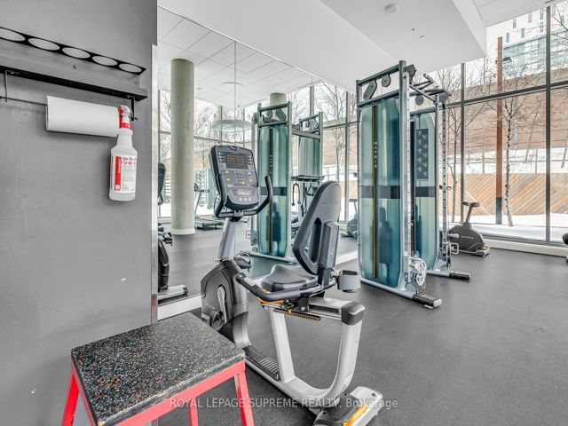 415 - 160 Flemington Rd