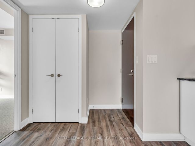 415 - 160 Flemington Rd