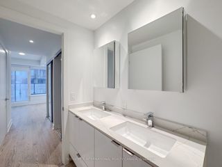 2010E - 1926 Lake Shore Blvd W
