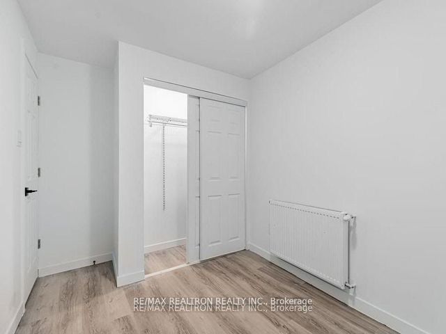 M5 - 2507 Eglinton Ave W