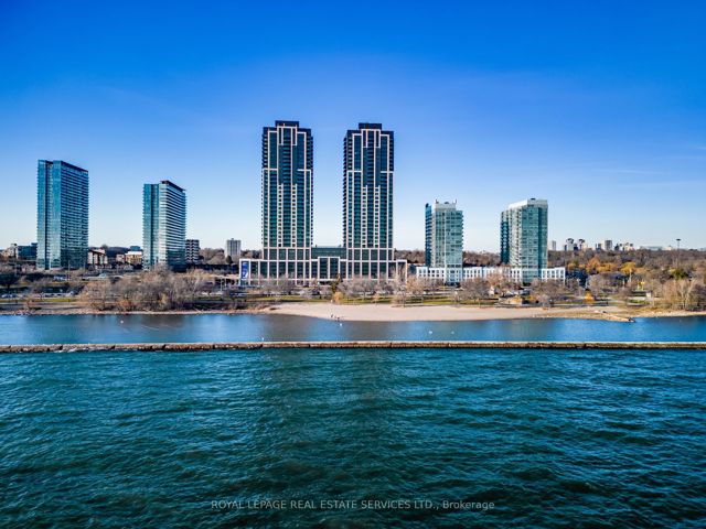 PH 05 - 1926 Lake Shore Blvd W