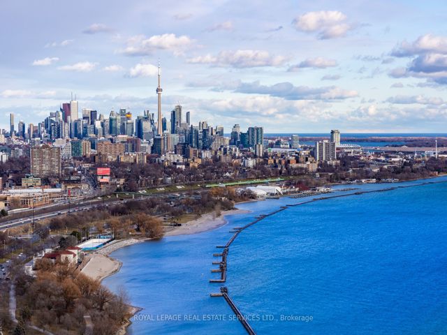 PH 05 - 1926 Lake Shore Blvd W