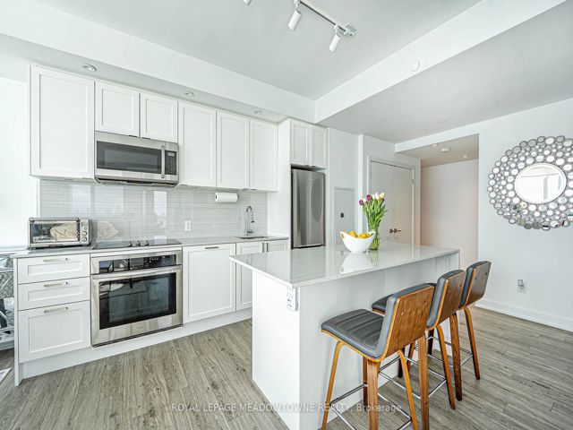 3606 - 1926 Lake Shore Blvd W