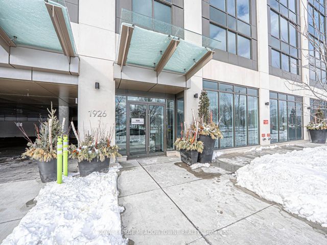 3606 - 1926 Lake Shore Blvd W