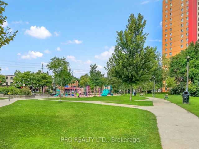 1509 - 7 Michael Power Pl