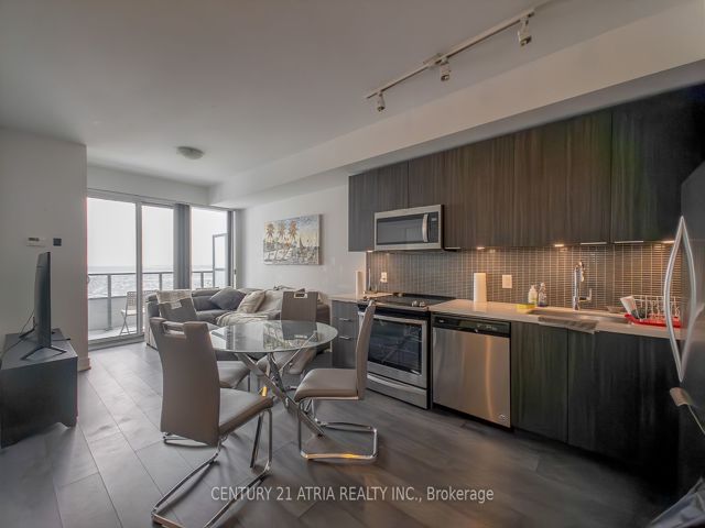 4519 - 30 Shore Breeze Dr