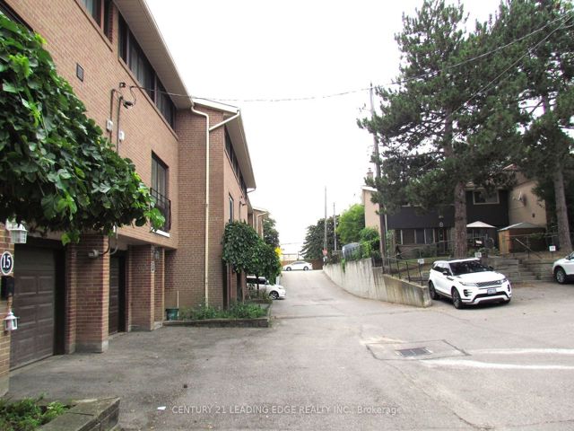 7 - 15 Inlet Mews