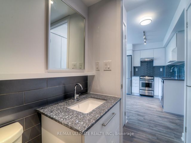 517 - 160 Flemington Rd