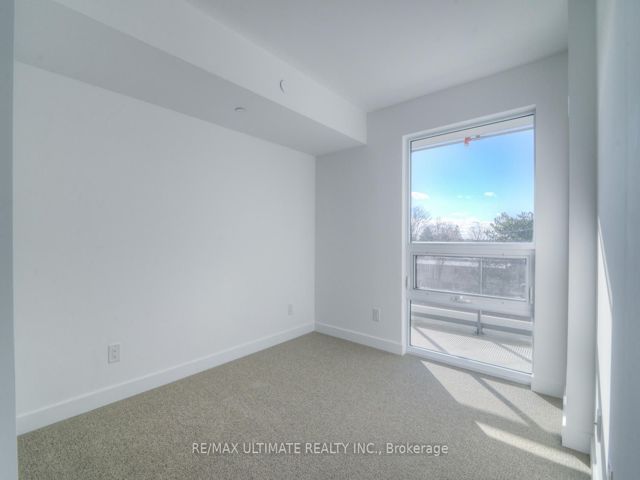 517 - 160 Flemington Rd