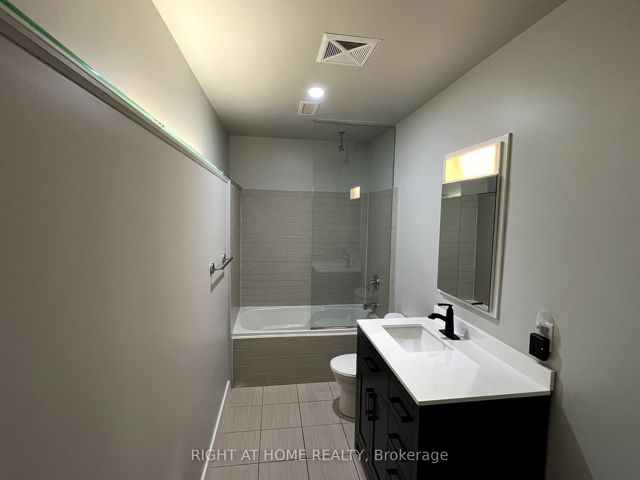 203 - 25 Ritchie Ave