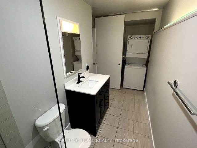 203 - 25 Ritchie Ave