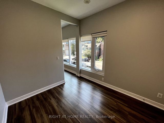 203 - 25 Ritchie Ave