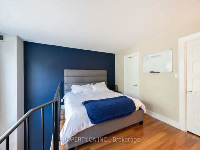 104 - 2261 Lake Shore Blvd