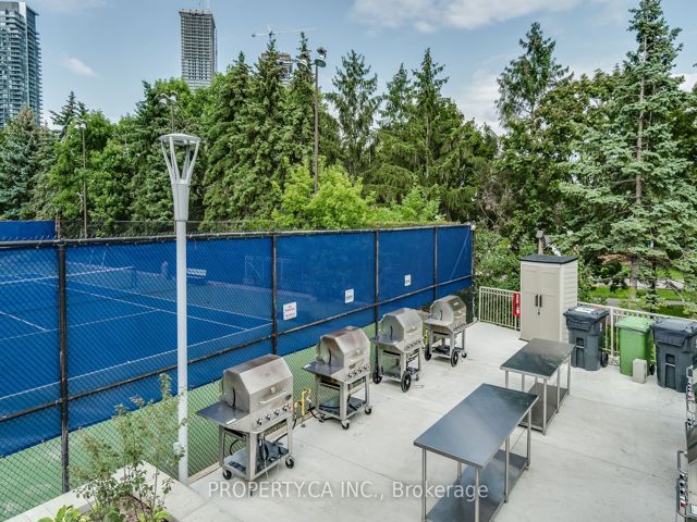 104 - 2261 Lake Shore Blvd
