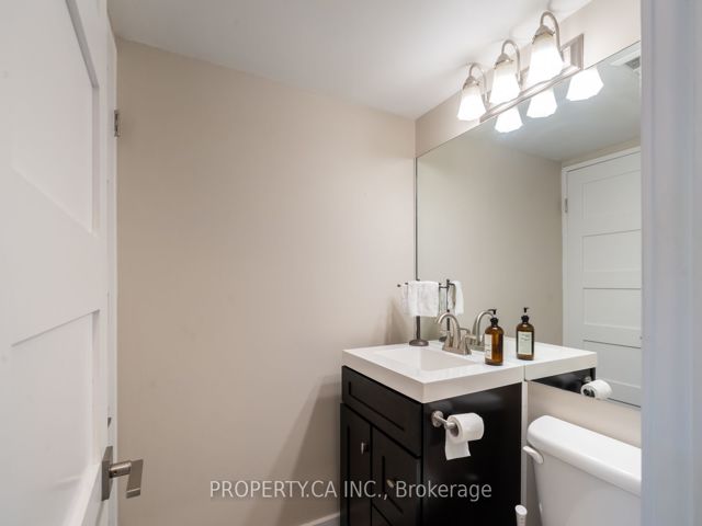 104 - 2261 Lake Shore Blvd