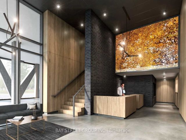 401 - 7 Smith Cres