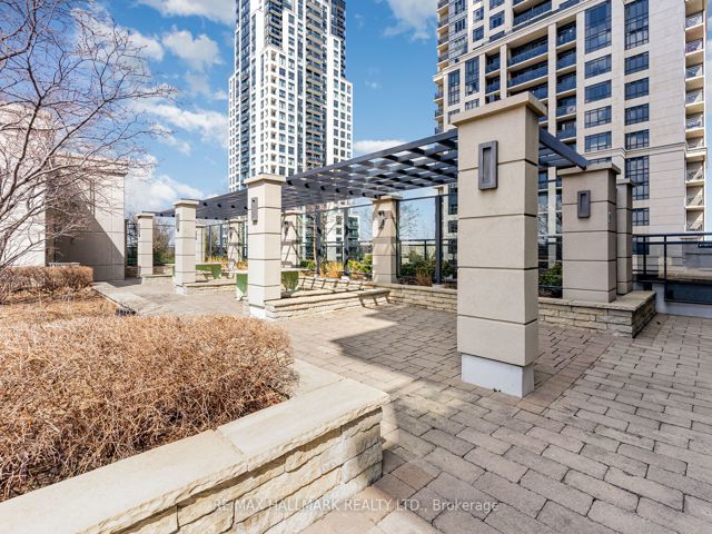 1205 - 6 Eva Rd