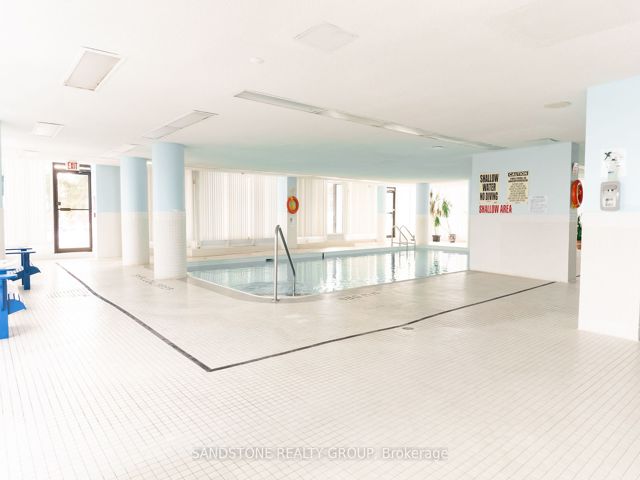 601 - 3 Rowntree Rd