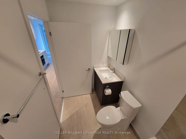 2515 - 1926 Lake Shore Blvd W