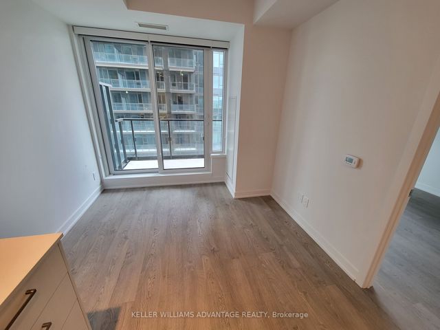2515 - 1926 Lake Shore Blvd W