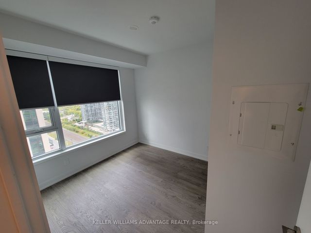 2515 - 1926 Lake Shore Blvd W