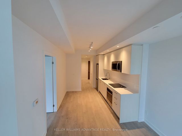 2515 - 1926 Lake Shore Blvd W