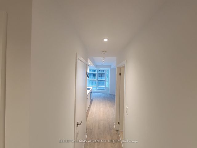 2515 - 1926 Lake Shore Blvd W