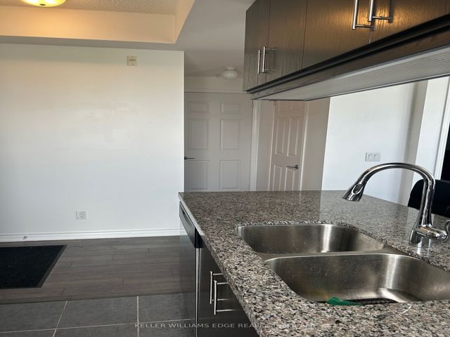 1023 - 15 James Findlay Way