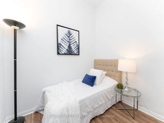 606 - 1600 Keele St