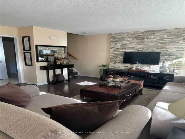 308 - 68 Sidney Belsey Cres