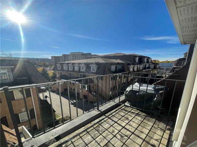 308 - 68 Sidney Belsey Cres