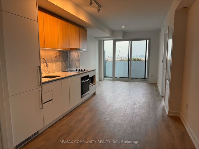 1136 - 1100 Sheppard Ave W