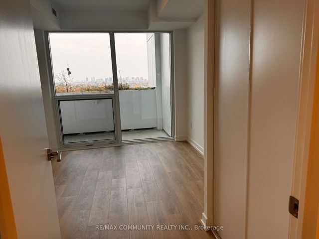 1136 - 1100 Sheppard Ave W