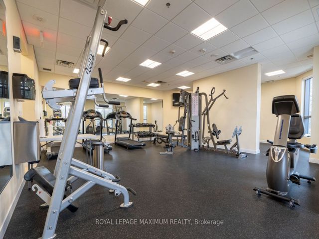 1503 - 840 Queens Plate Dr