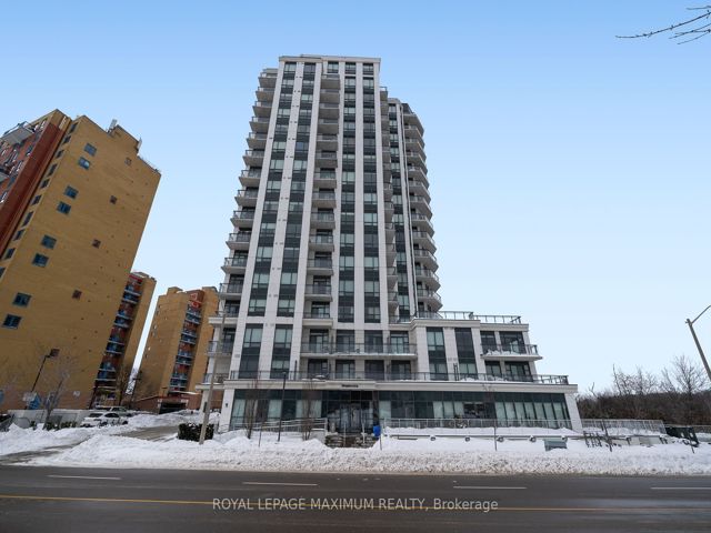 1503 - 840 Queens Plate Dr