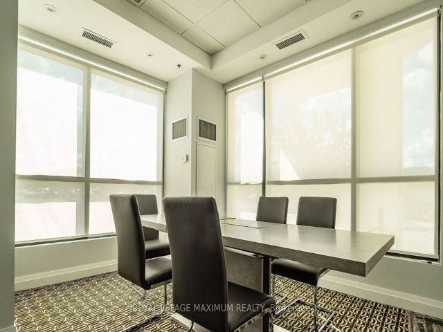 1503 - 840 Queens Plate Dr